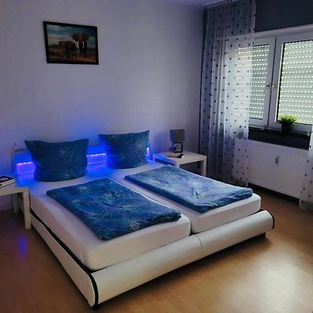 Appartment In Walldorf Mit Schlafzimmer, Kueche Und Bad Luaran gambar